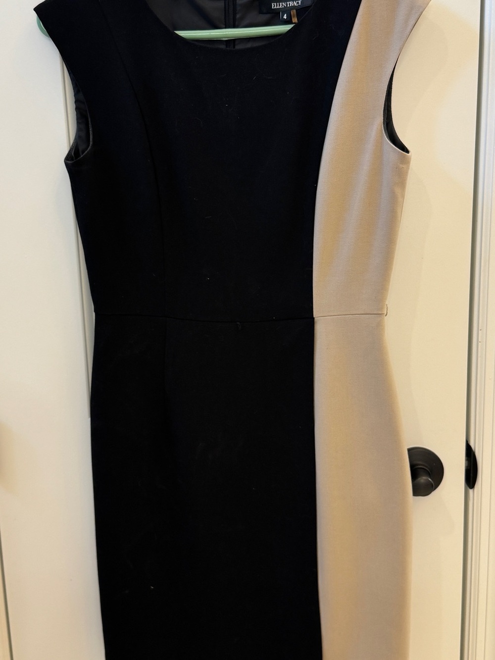 Ellen Tracy Black and Beige Colorblock Sheath Dress